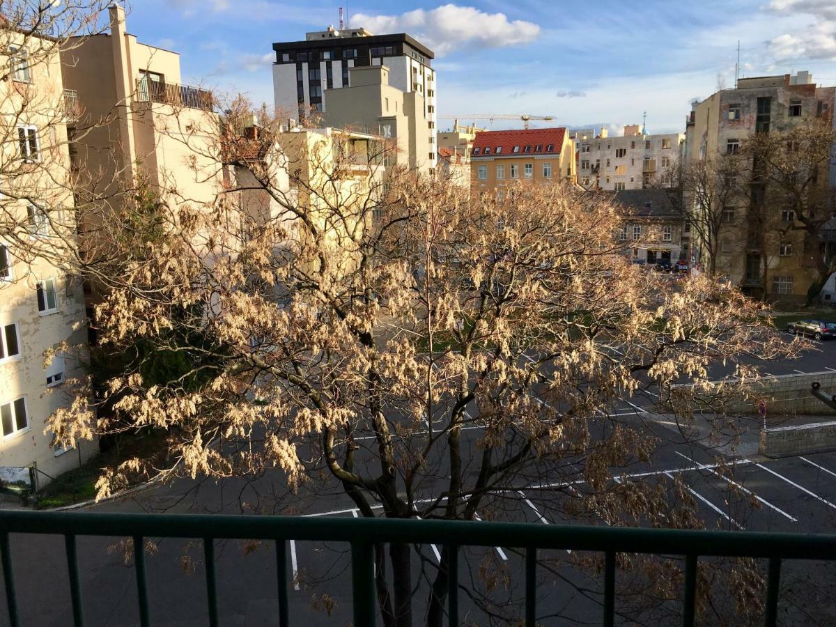 ברטיסלאבה Blu Apartment In Old Town מראה חיצוני תמונה