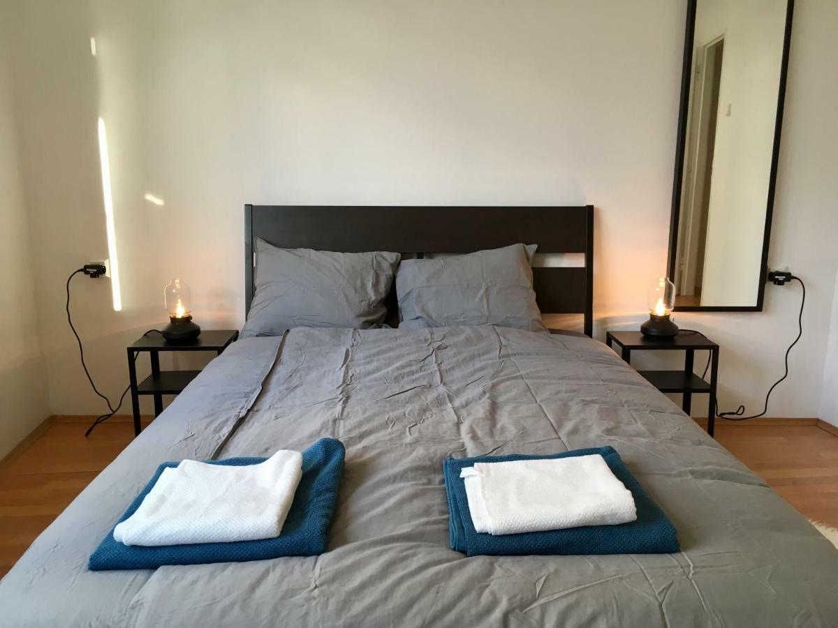ברטיסלאבה Blu Apartment In Old Town מראה חיצוני תמונה